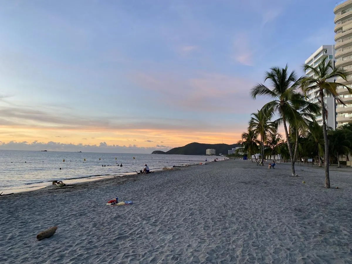 Apartment Near To Bello Horizonte Beach, Santa Marta Airport Colombia